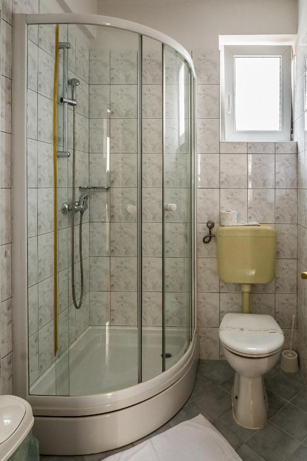 Hotel Carlstadt Karlovac Buitenkant foto