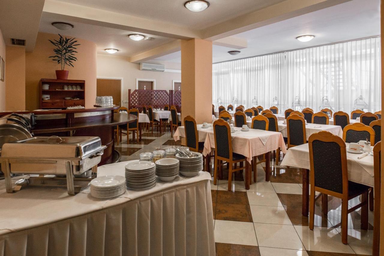 Hotel Carlstadt Karlovac Buitenkant foto